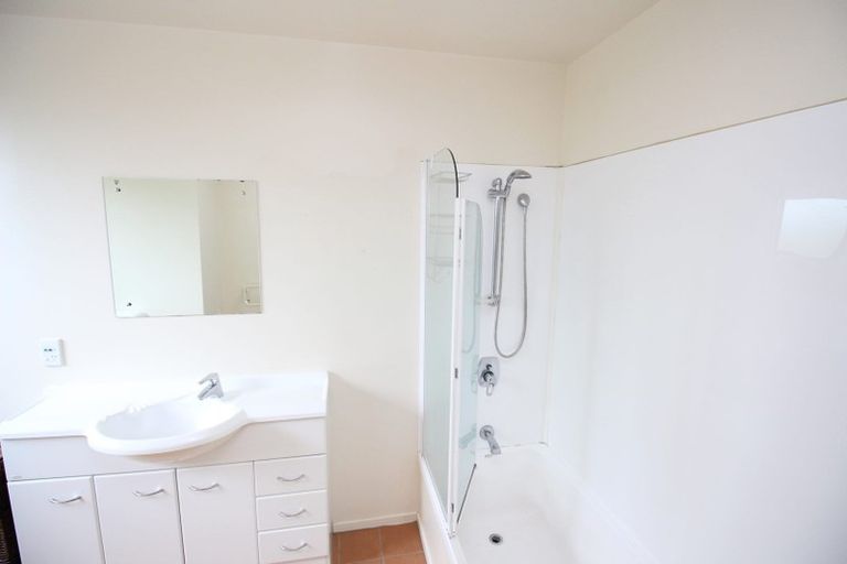 Photo of property in 42/11 The Avenue, Albany, Auckland, 0632