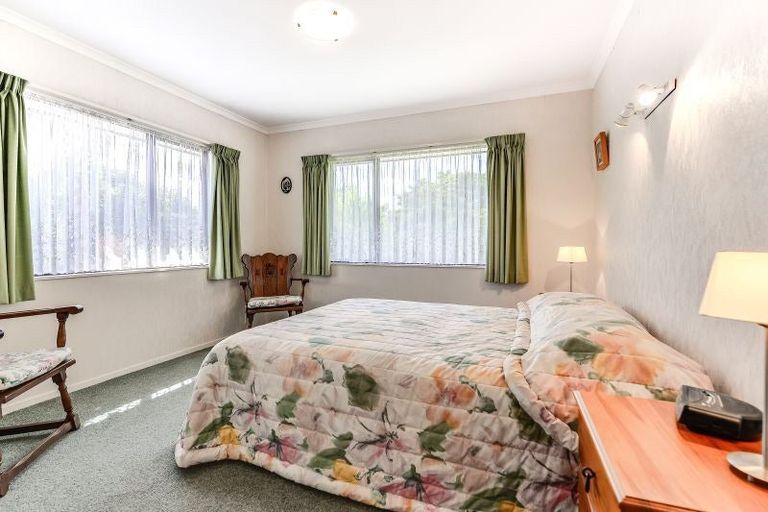 Photo of property in 49 Greenfield Drive, Western Heights, Hamilton, 3200