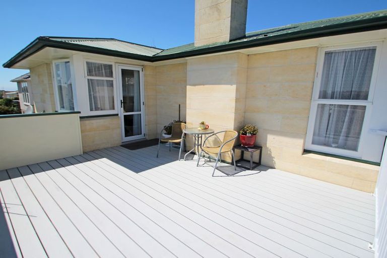 Photo of property in 1 Blyth Street, Holmes Hill, Oamaru, 9401