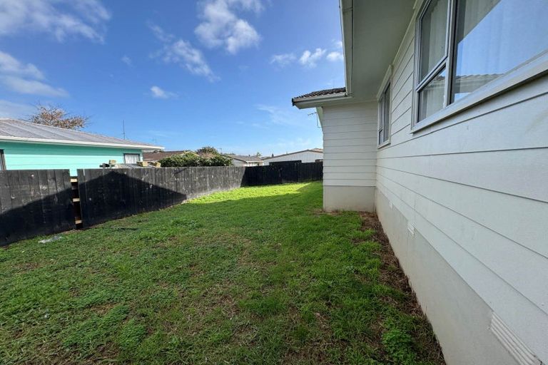 Photo of property in 1/37 John Walker Drive, Manurewa, Auckland, 2102
