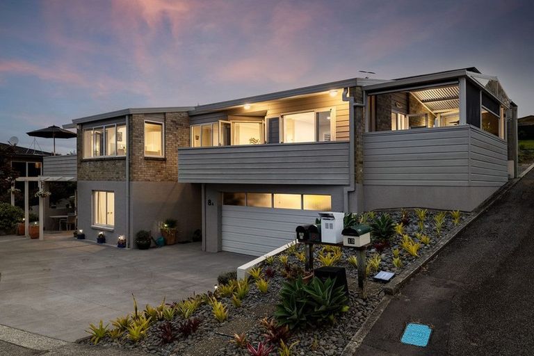 Photo of property in 8a Mana Street, Otumoetai, Tauranga, 3110