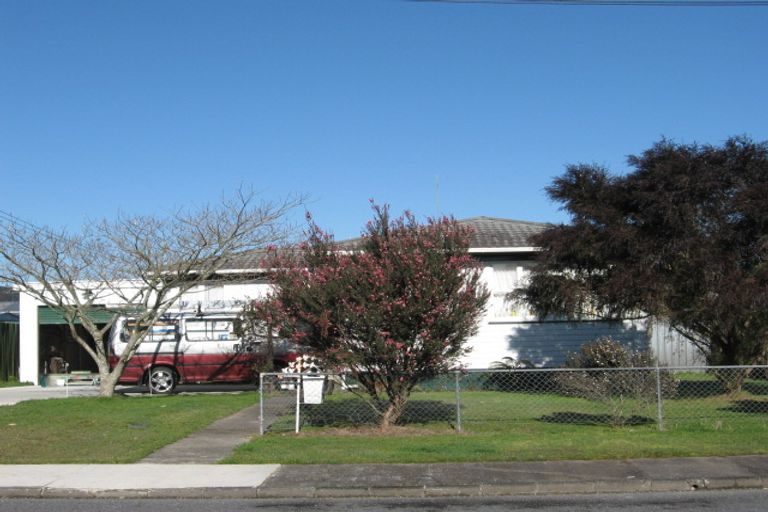 Photo of property in 3 Evans Place, Papakura, 2110