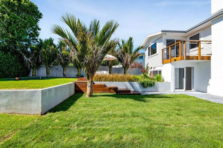 Photo of property in 185 Mangorei Road, Merrilands, New Plymouth, 4312