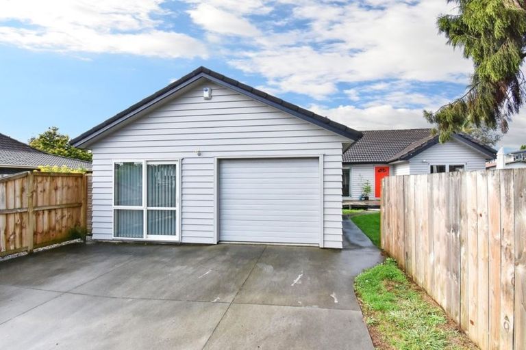 Photo of property in 6 Alpha Street, Papakura, 2110