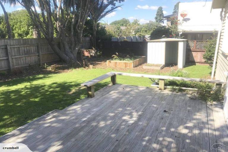 Photo of property in 19a Ropiha Street, Fitzroy, New Plymouth, 4312