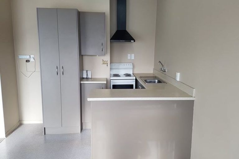 Photo of property in 4/20 Bay Drive, Titahi Bay, Porirua, 5022