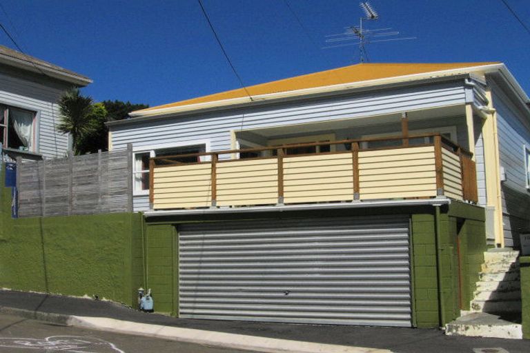 Photo of property in 10 Corunna Avenue, Newtown, Wellington, 6021