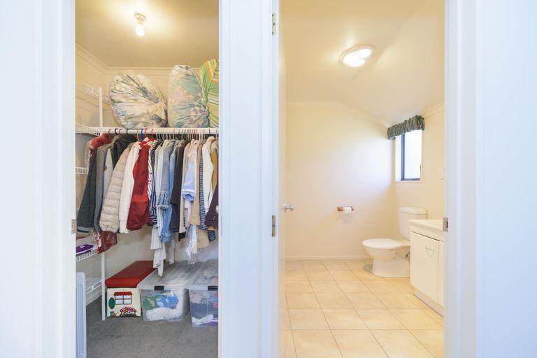 Photo of property in 110 Peter Hall Drive, Kelvin Grove, Palmerston North, 4414