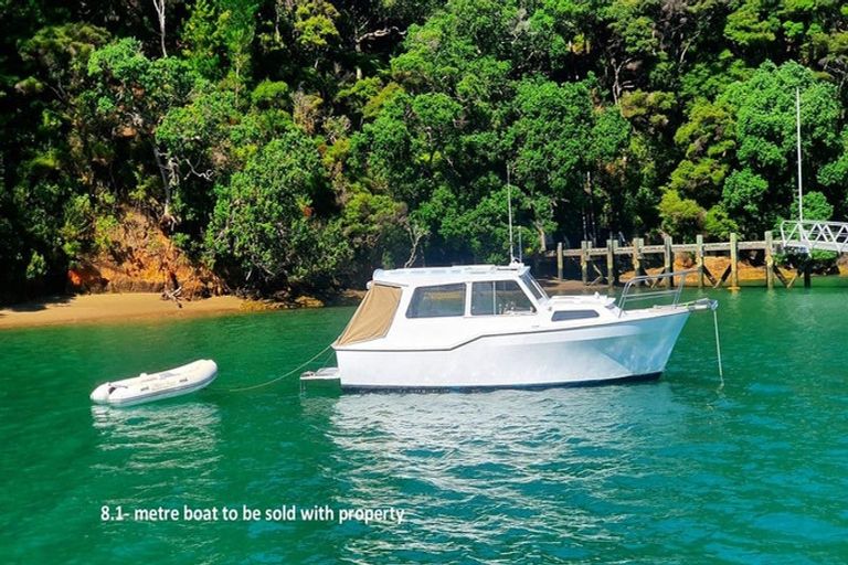 Photo of property in 15 Lavinia Place, Kawau Island, 0920