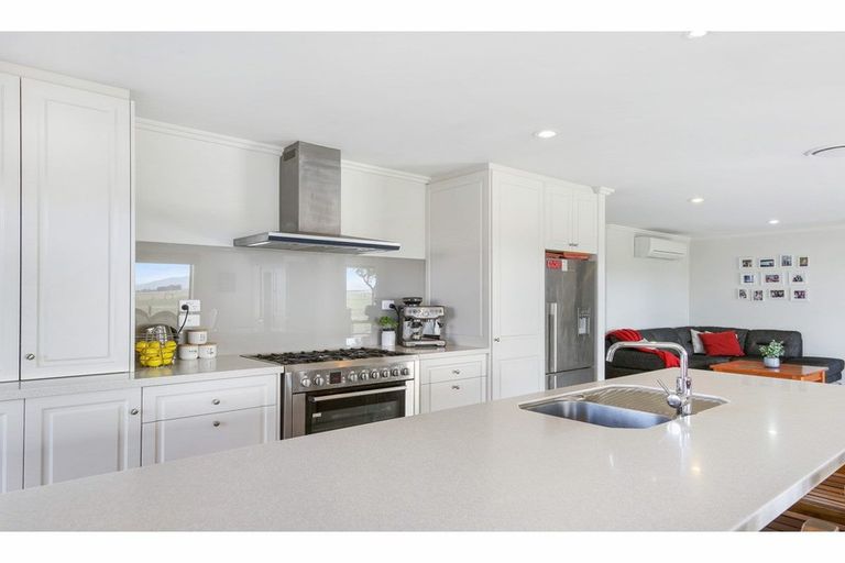 Photo of property in 142 Horndon Street, Darfield, 7510