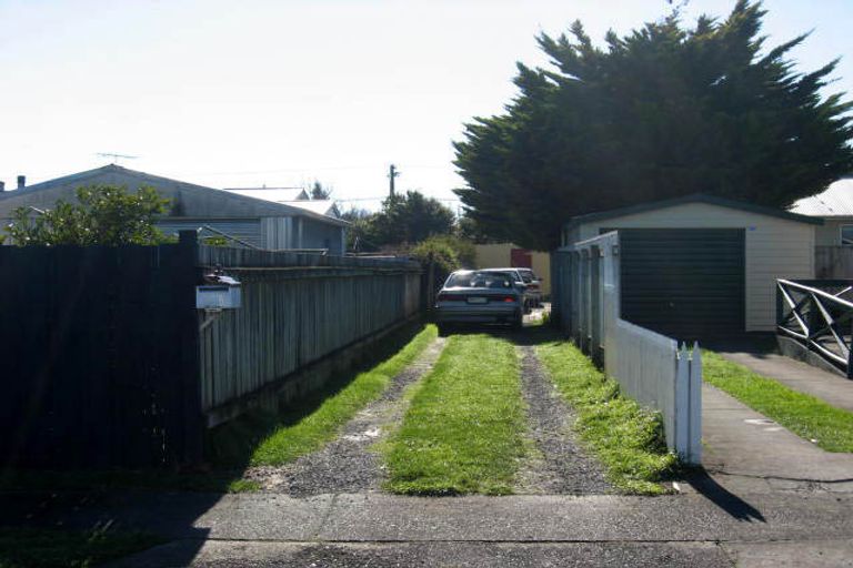 Photo of property in 5 Moore Crescent, Carterton, 5713