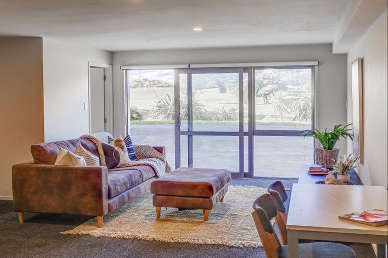 Photo of property in 34 Longbeach Drive, Castlecliff, Whanganui, 4501