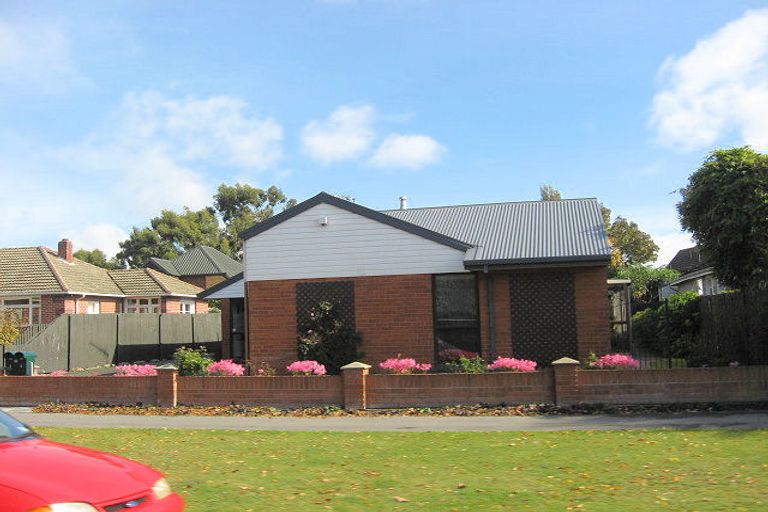 Photo of property in 2/33 Brodie Street, Ilam, Christchurch, 8041