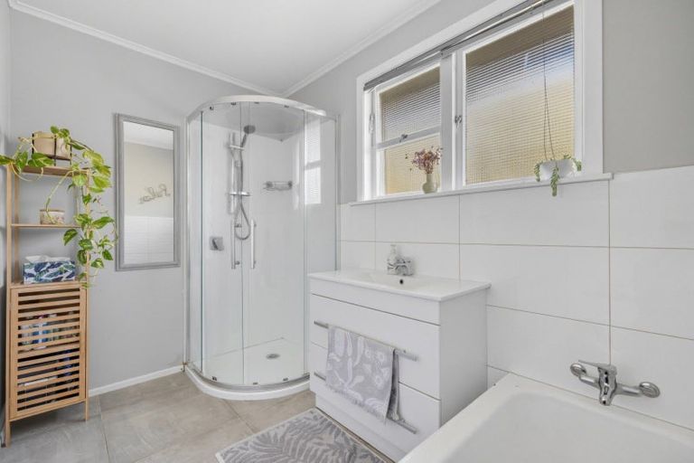 Photo of property in 46 Smiths Road, Matua, Tauranga, 3110