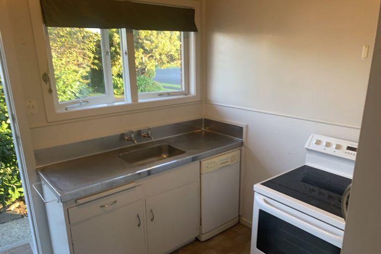 Photo of property in 7 Delamare Road, St Andrews, Hamilton, 3200