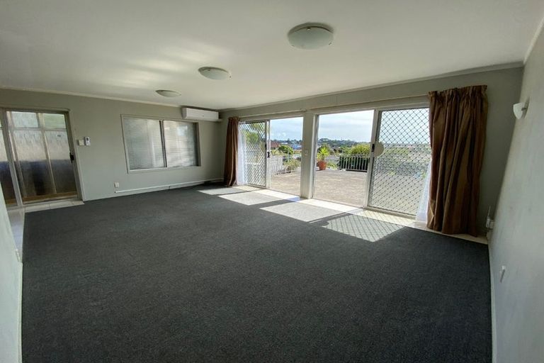 Photo of property in 2 Sherie Place, Howick, Auckland, 2014