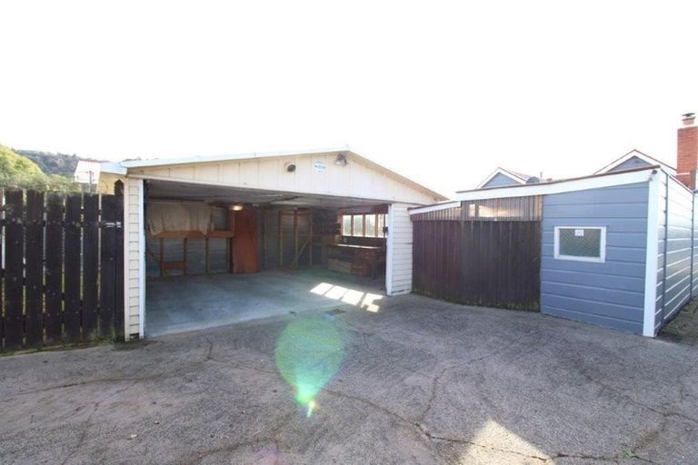 Photo of property in 26 Rutherford Street, Caversham, Dunedin, 9012