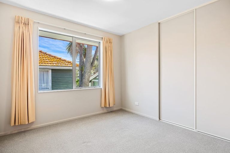 Photo of property in 58 Collingwood Street, New Brighton, Christchurch, 8061
