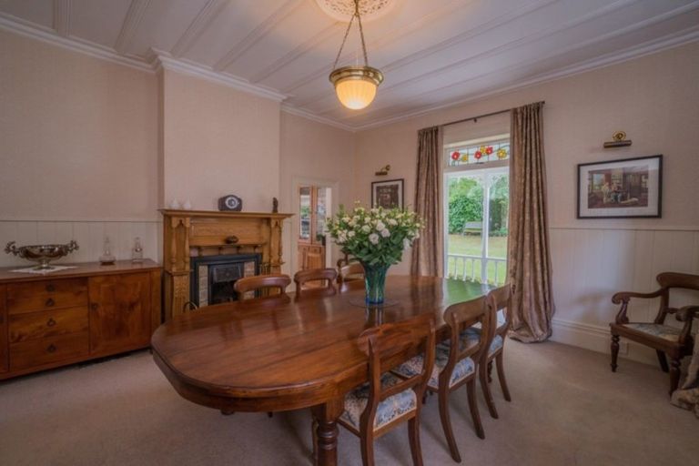 Photo of property in 35 Grey Street, Feilding, 4702