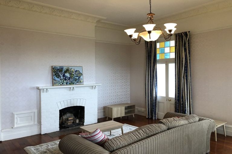 Photo of property in Claremont House, 24 Melrose Street, Roslyn, Dunedin, 9010