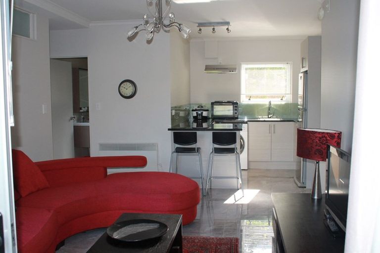 Photo of property in 7 Maxwelton Drive, Mairangi Bay, Auckland, 0630