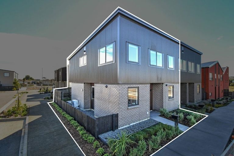 Photo of property in 102 Te Tihi Street, Wiri, 2104