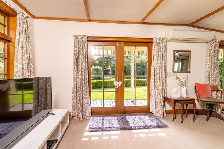 Photo of property in 64 Geelong Street, Waikouaiti, 9510