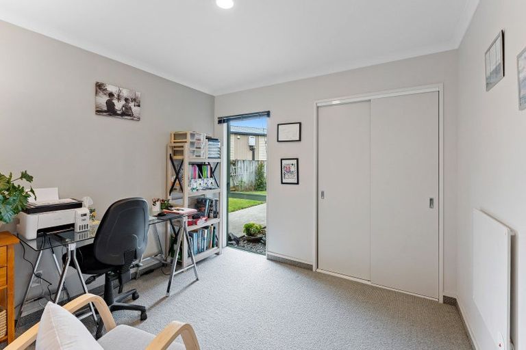 Photo of property in 7 Caughley Place, Otaki Beach, Otaki, 5512