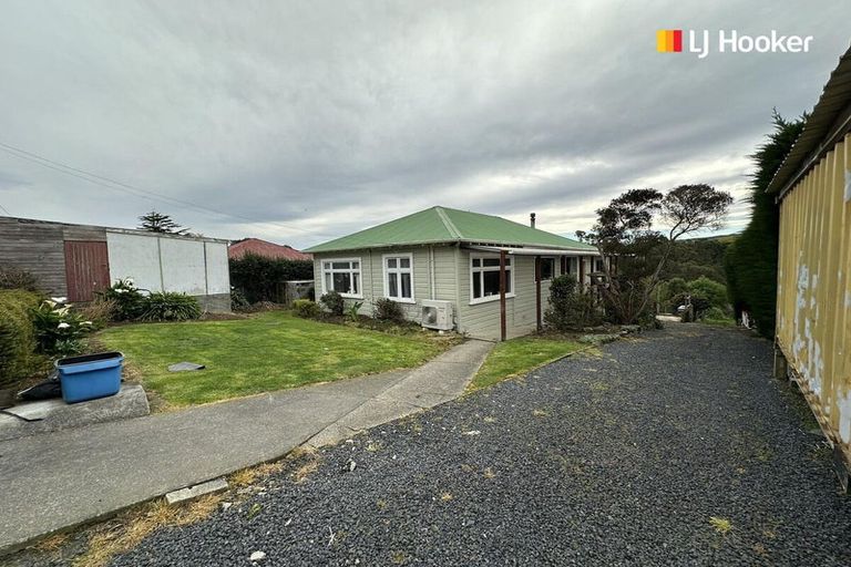 Photo of property in 25 Bedford Parade, Brighton, Dunedin, 9035