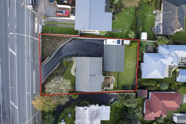 Photo of property in 84 Cambridge Road, Hillcrest, Hamilton, 3216