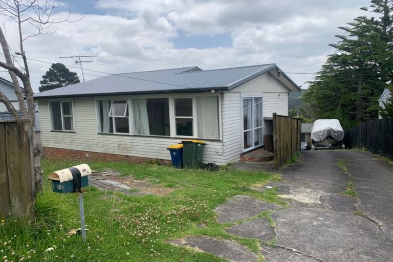 Photo of property in 1/75 Manuka Road, Bayview, Auckland, 0629