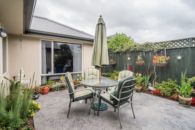 Photo of property in 2/2a Chalmers Street, Highfield, Timaru, 7910