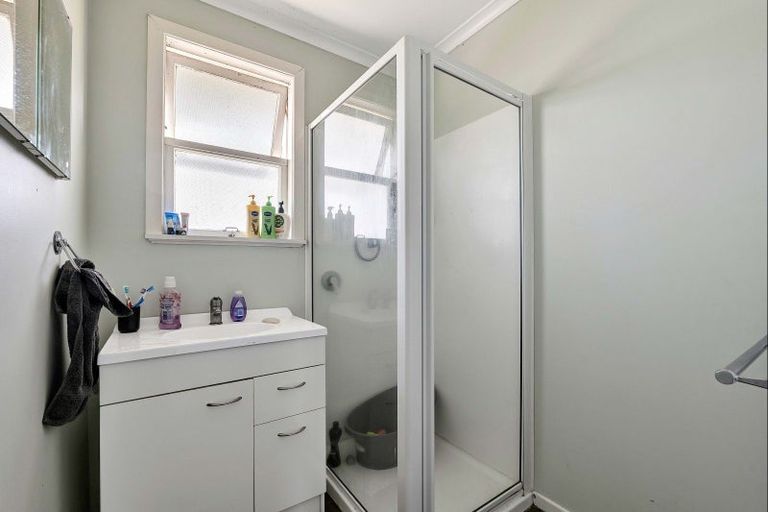 Photo of property in 66a Cloten Road, Stratford, 4332