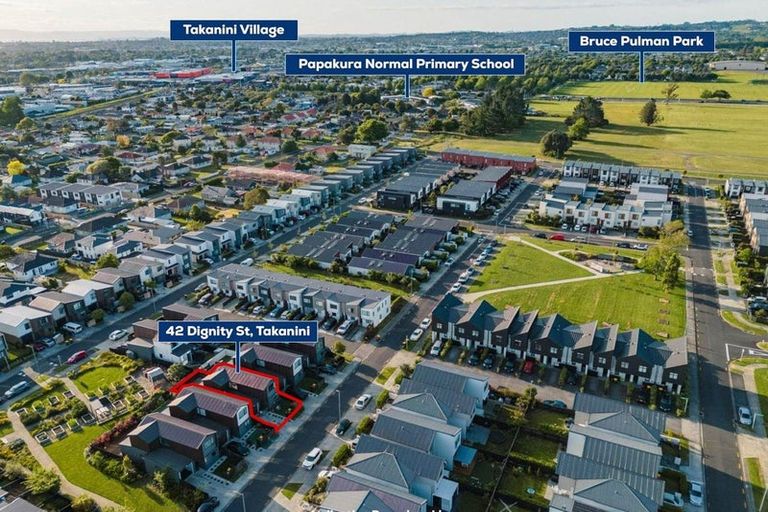 Photo of property in 42 Dignity Street, Papakura, 2110