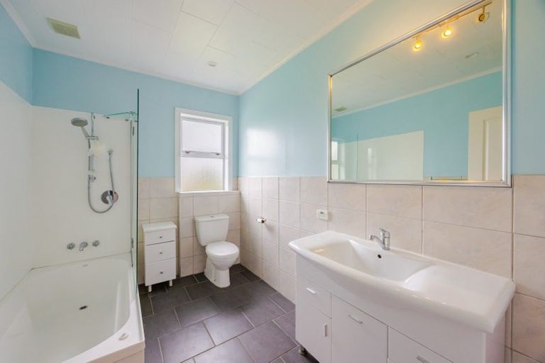 Photo of property in 36 Racecourse Road, Waipukurau, 4200