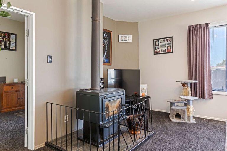 Photo of property in 55 Wakefield Street, Westport, 7825