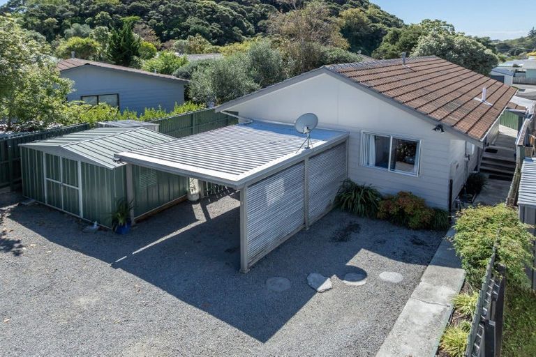 Photo of property in 3-5 Ruahine Street, Paraparaumu, 5032