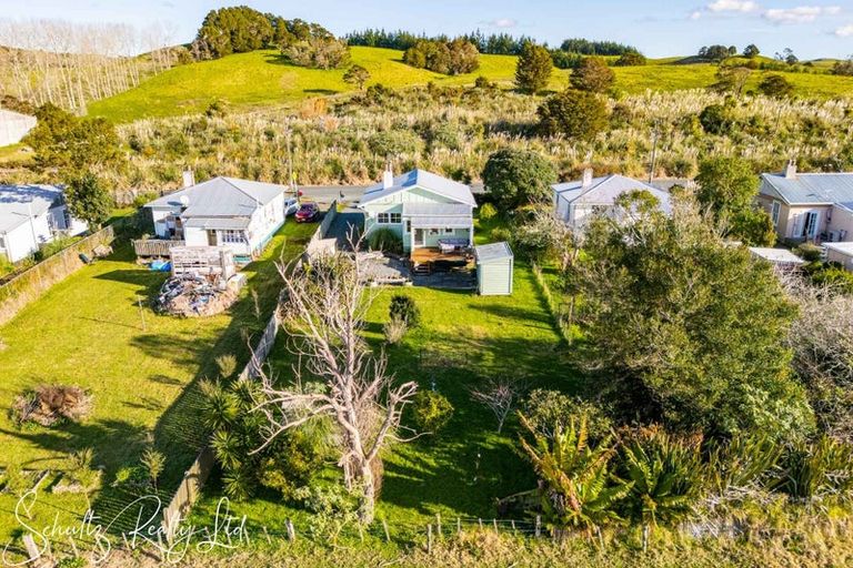 Photo of property in 1052 State Highway 12, Maungaturoto, 0583