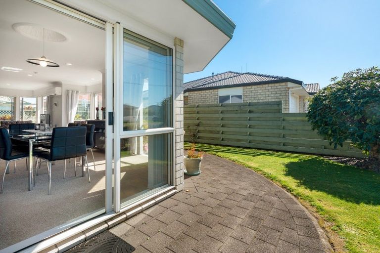Photo of property in 28 Ngahere Street, Otumoetai, Tauranga, 3110