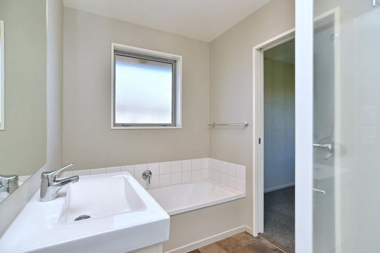 Photo of property in 9 Maple Place, Rangiora, 7400