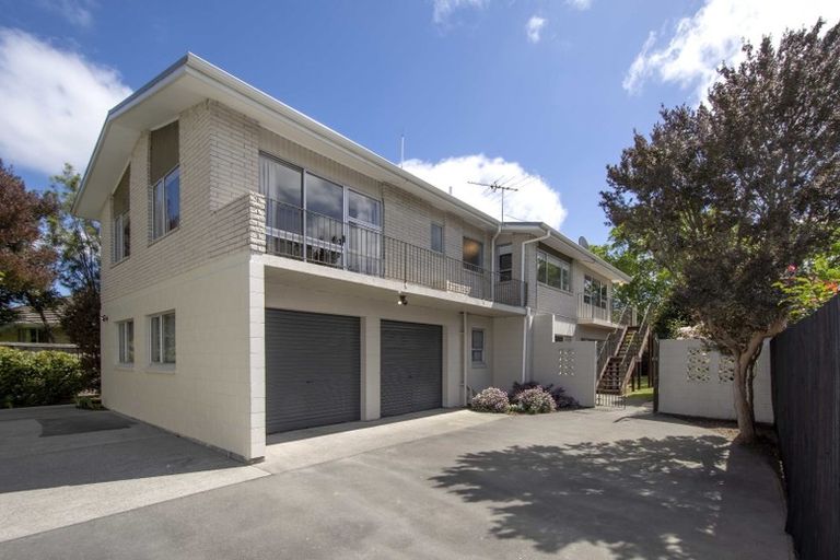 Photo of property in 169 Withells Road, Avonhead, Christchurch, 8042