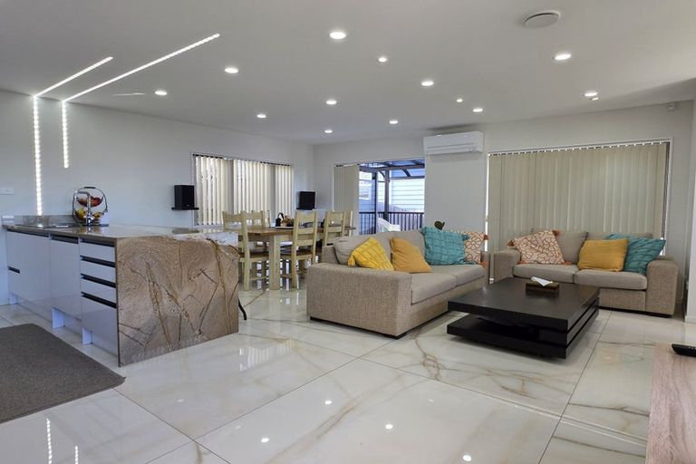 Photo of property in 41 Joseph Street, Flat Bush, Auckland, 2019
