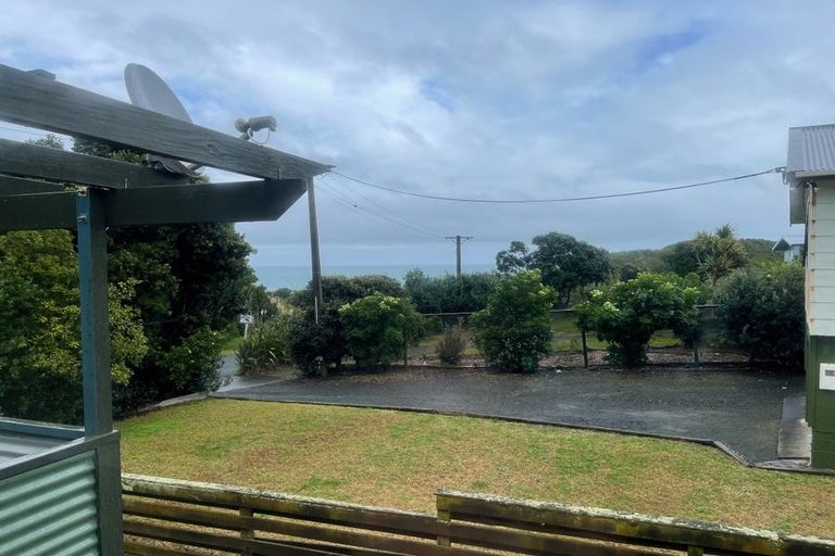 Photo of property in 7 Bayly Street, Baylys Beach, Dargaville, 0377