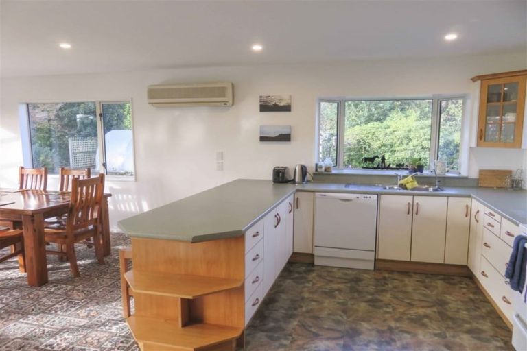 Photo of property in 34 Drysdale Road, Myross Bush, Invercargill, 9872