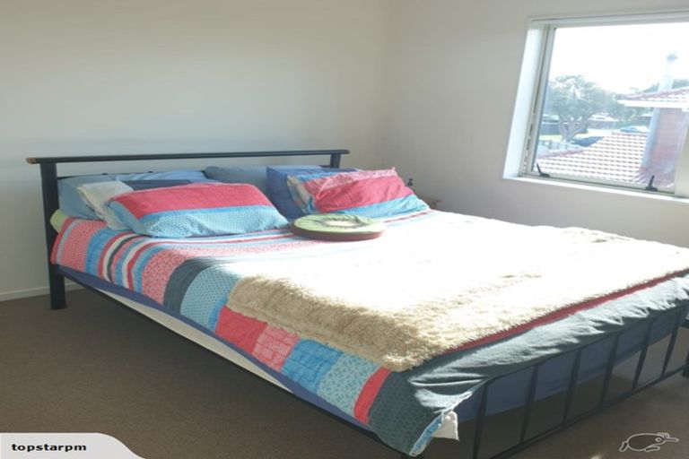 Photo of property in 13 Sohum Place, Manukau, Auckland, 2104