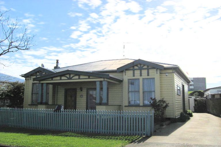 Photo of property in 15 Mason Terrace, Gonville, Whanganui, 4501