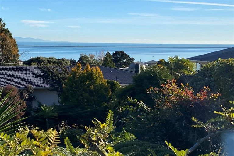 Photo of property in 1 Garin Heights, Atawhai, Nelson, 7010