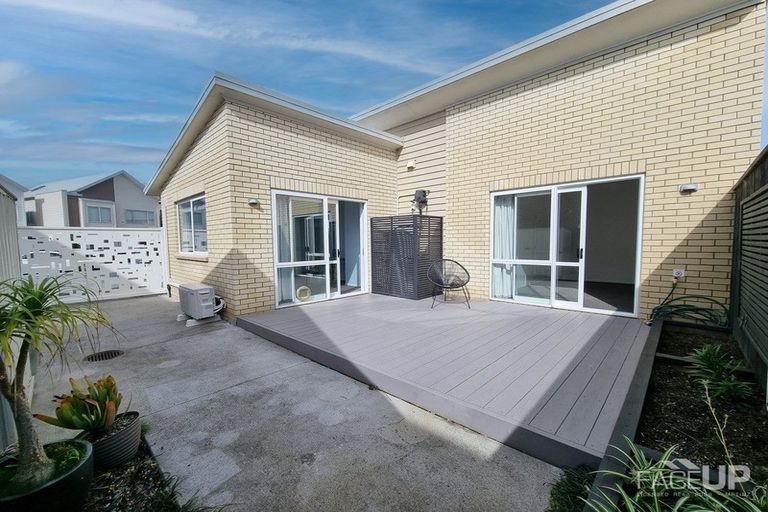 Photo of property in 182 Clark Road, Hobsonville, Auckland, 0616