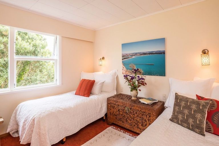 Photo of property in 9 Radnall Way, Johnsonville, Wellington, 6037