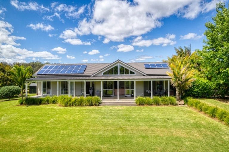 Photo of property in 18 Karaka Drive, Kerikeri, 0230